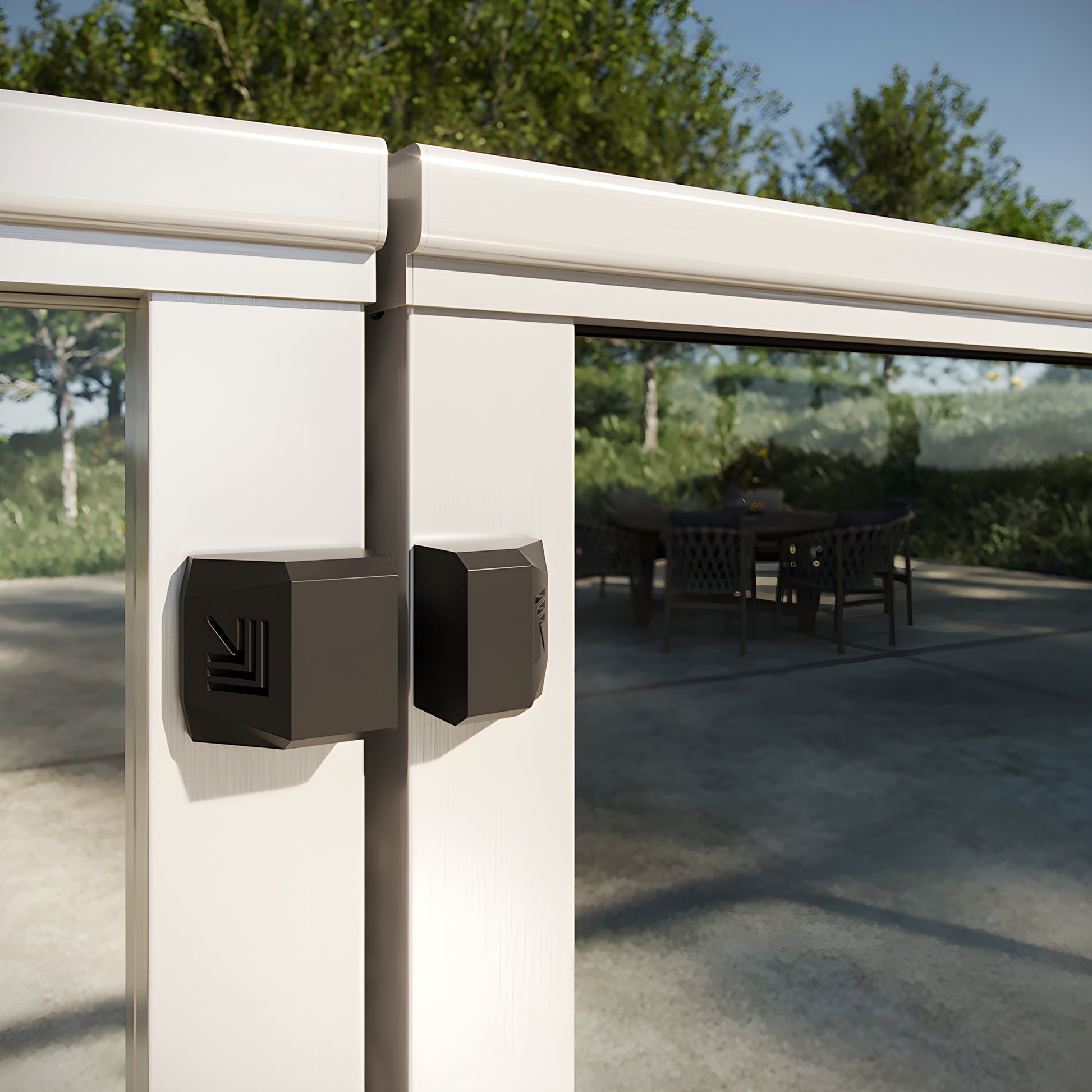 CRL Polaris Gate Power Close magnetic gate closer, black housing - SKU PC316BL.